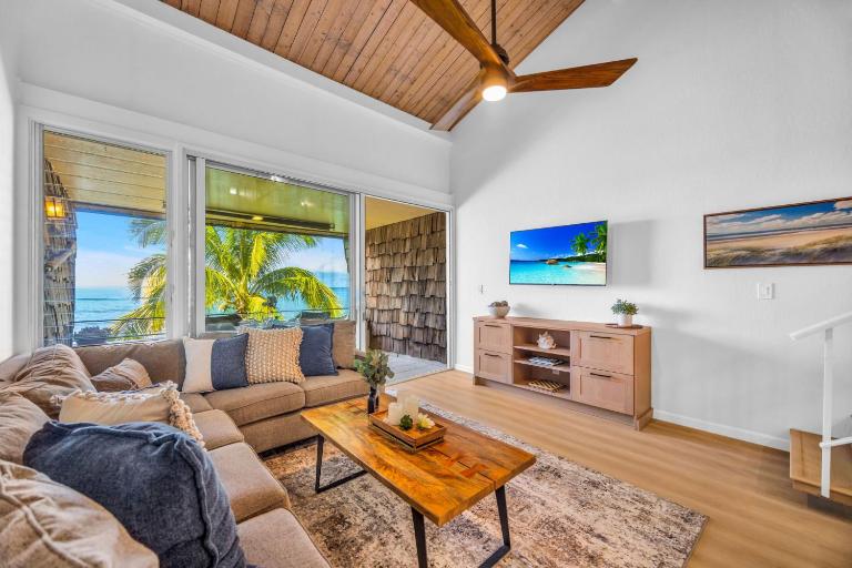 Beachfront 2BD Unobstructed Ocean Views - Kulakane 304 - B&B Lahaina