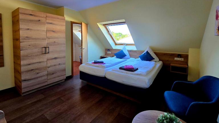 Gasthaus und Pension Hafeneck - B&B Burg