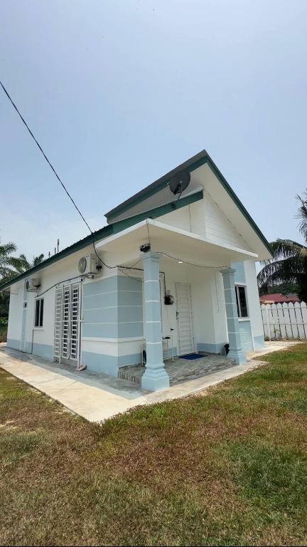 Homestay Rumah Kebun - B&B Sabak Bernam