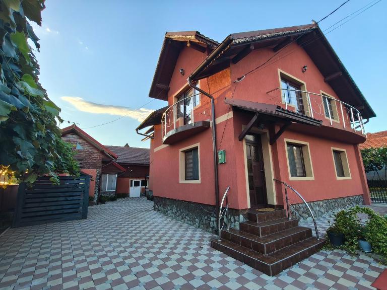Casa Drăgan - Chambres d'hôtes Novaci