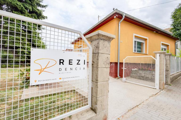 REZIDENCIA Apartman - Ferienwohnung Zamardi