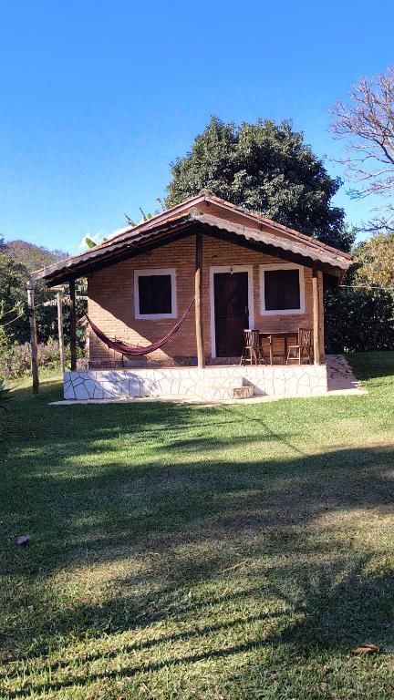 Chalés e Camping 4 Estações - B&B São Thomé das Letras
