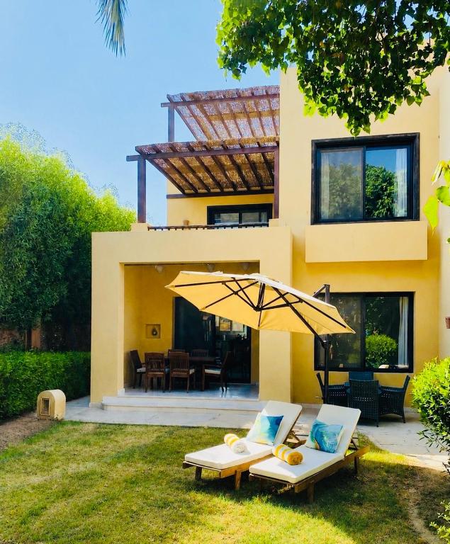 Stylish Townhouse, Pool, Rooftop, South Marina El Gouna - B&B El Gouna