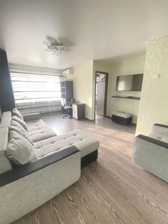 Достоевского 17 - Bed and Breakfast Ust-Kamenogorsk