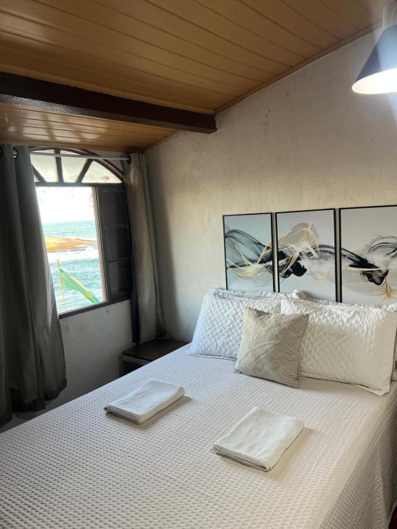 Suíte, situada na Casa Pé na Areia 027 - B&B Guarapari