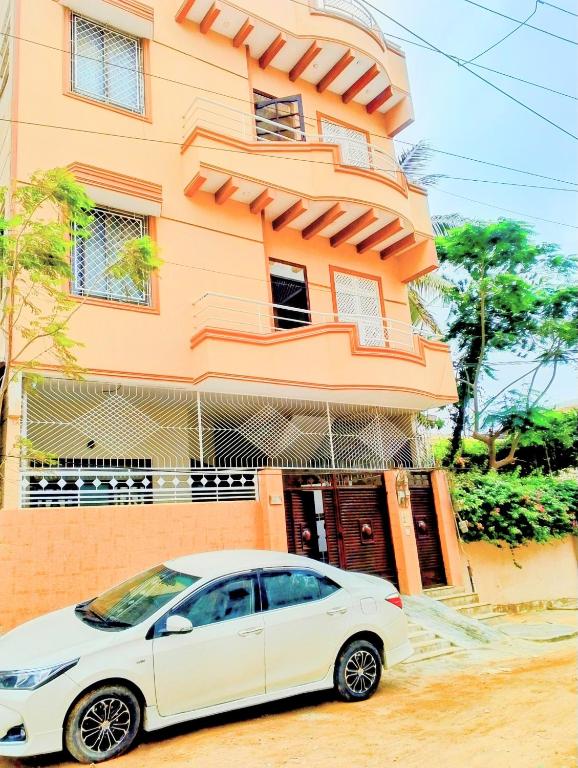 Jinnah Avenue inn Guest House - B&B Karachi