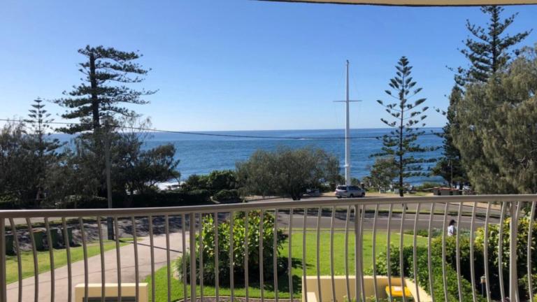 Sea Eagles Unit 4 - B&B Caloundra
