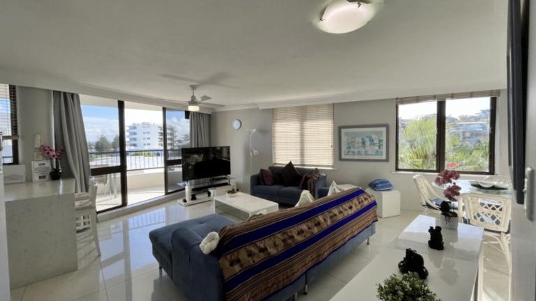 Oogarding Unit 10 - B&B Caloundra