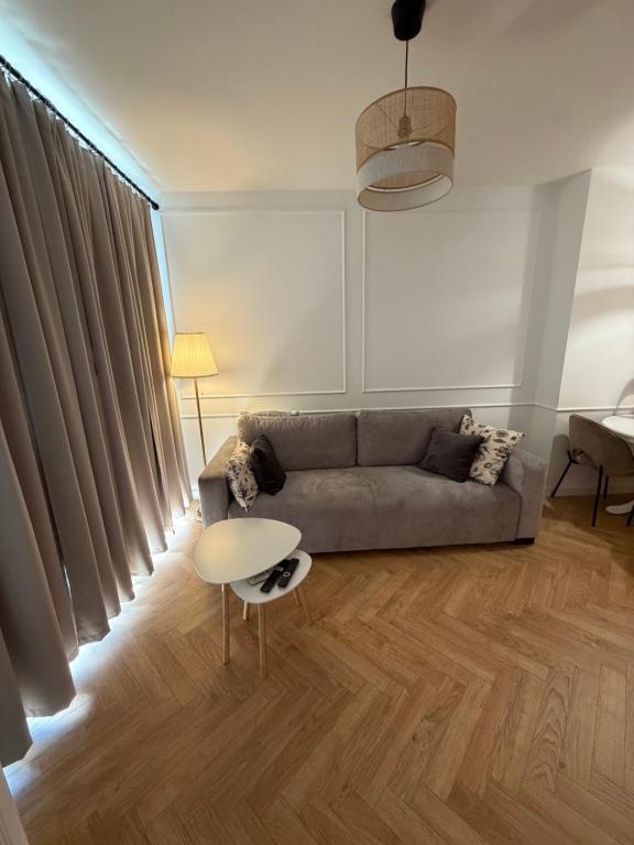 Apartament Ożarów Mazowiecki Kaminskiego - B&B Ożarów Mazowiecki