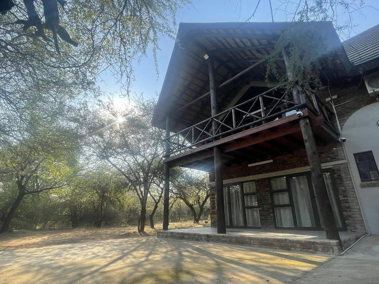 Elijara Kruger Lodge - Bed and Breakfast Marloth Park