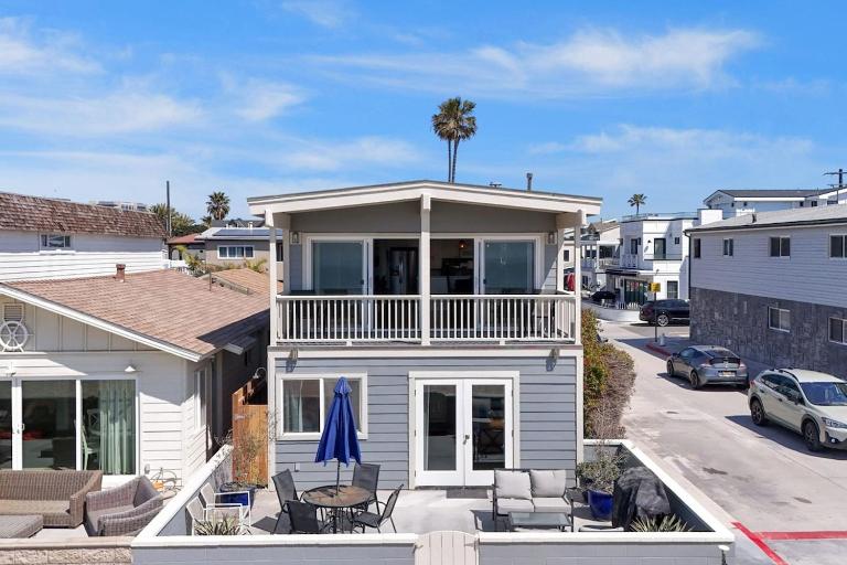 3600 W Oceanfront - B&B Newport Beach