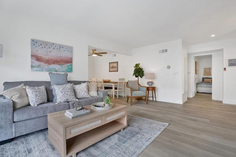 5408 Seashore Dr A - B&B Newport Beach