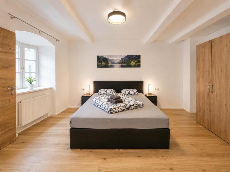 Stylish 1-Bedroom Old Town Retreat - Ferienwohnung Hall in Tirol