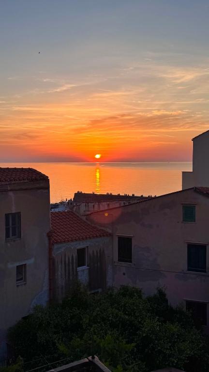 Vittorio Emanuele Street House - B&B Cefalù