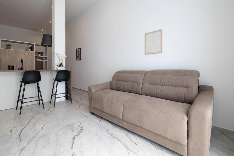 Residenza Sant'Ambrogio 6C - 15 minutes from Malpensa - B&B Busto Arsizio