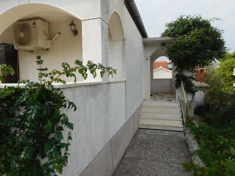 Apartment with terrace - Ferienwohnung Trogir