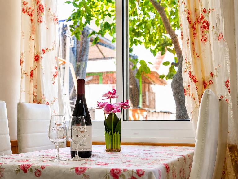 צימרים מעיין קצרין - Bed and Breakfast Katzrin