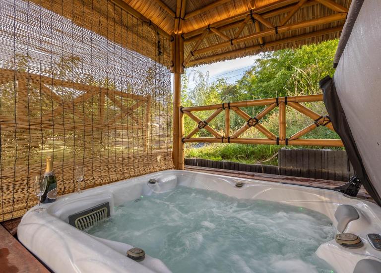 ZenArden - Ninglinspo Valley View & Private Spa - B&B Aywaille