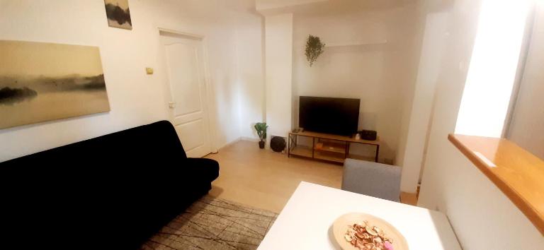 Apartman Juga 6 - B&B Belgrado
