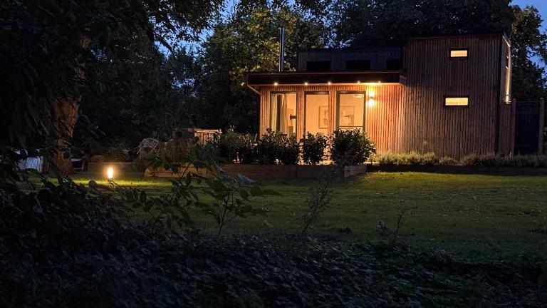 Großzügiges Tiny House - B&B Sumte