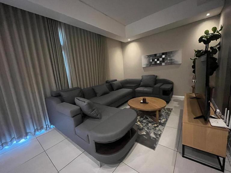Menlyn Maine Luxury Apartment - B&B Pretoria