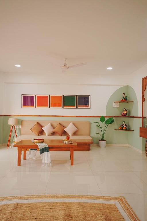 VayaVia Vishramkund - 3 BHK Heritage Family Home, Nashik - B&B Nashik