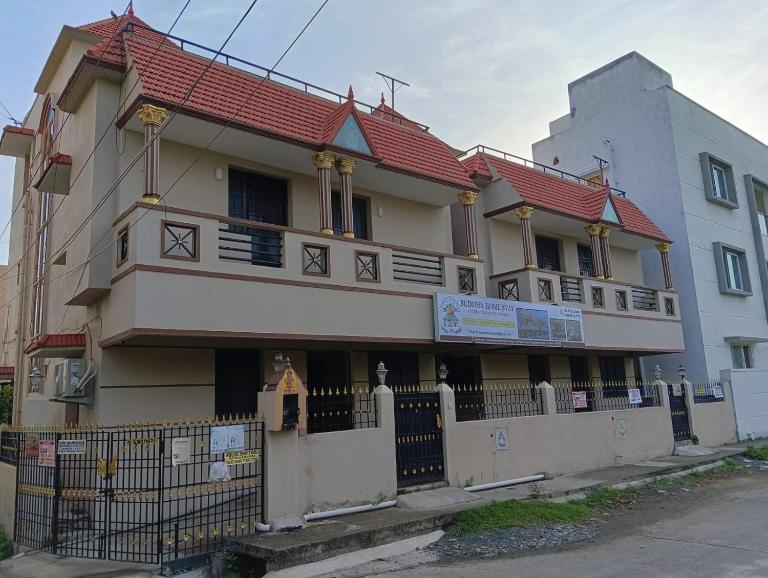 Buddha Homestay - B&B Chennai