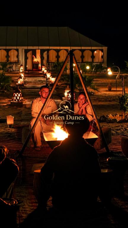 Golden Dunes Luxury Camp - Bed and Breakfast Merzouga