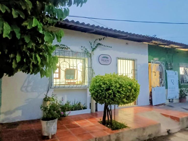 Hospedaje Casa Hotel Bijaos - B&B Mompós