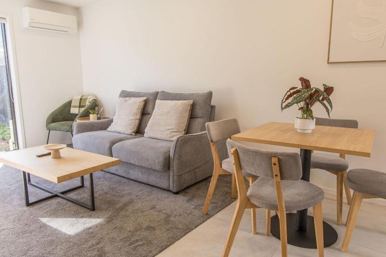 Modern 2BR Townhouse in Fairfield - B&B Lower Hutt