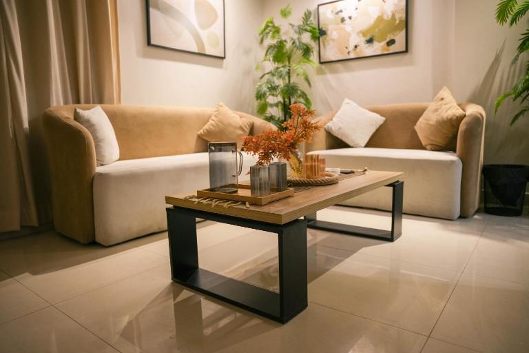 The Beige Oasis - B&B Multan