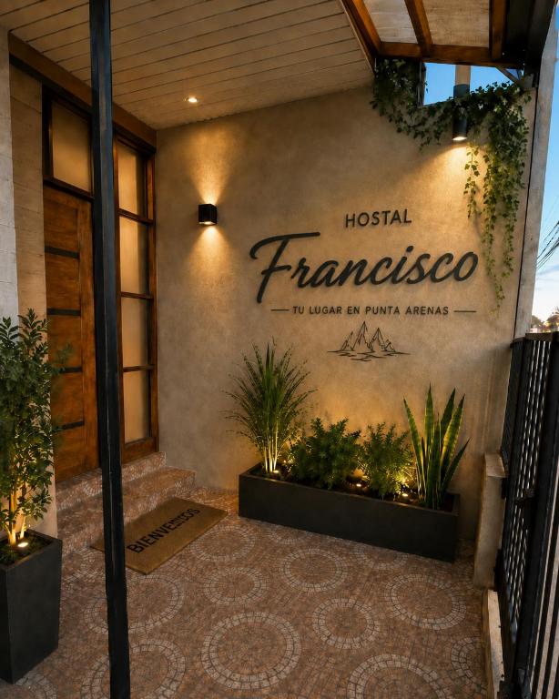 Hostal Francisco - B&B Punta Arenas
