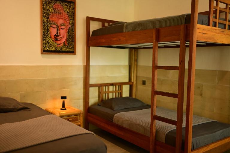 Jepun Villas 10 - One Bedroom with 3 beds and kitchen - Ferienwohnung Uluwatu