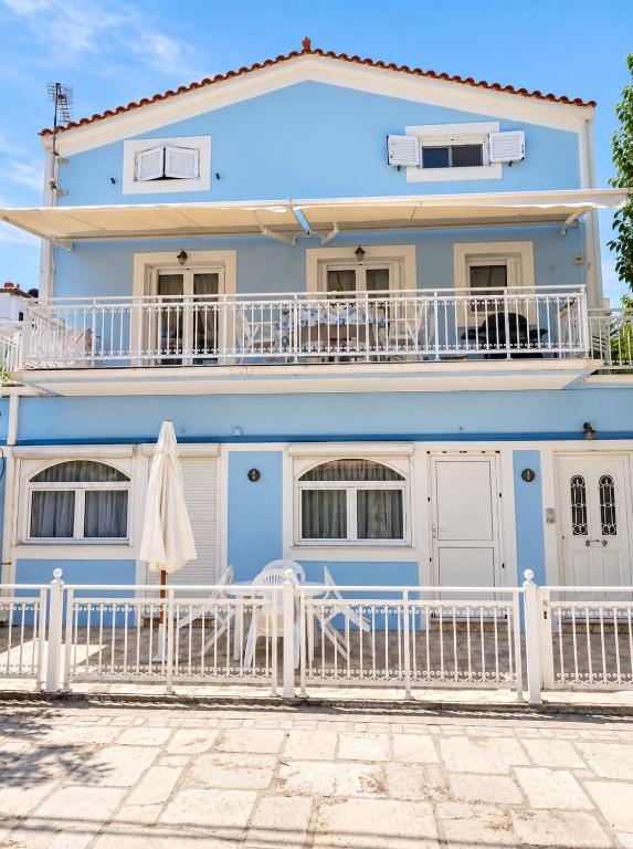 Alpha apartment, Ireon Samos - B&B Iraío