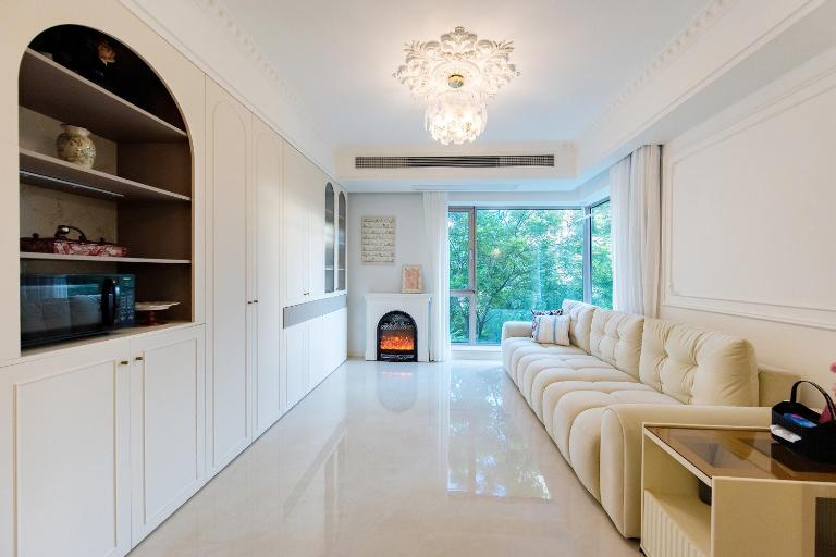 iHome-Lujiazui Riverside, 100m to East Bund, Business Friendly, Spacious 1-Bed, Sleeps 4, Designer Interiors, Deluxe Shanghai Living - B&B Shanghai