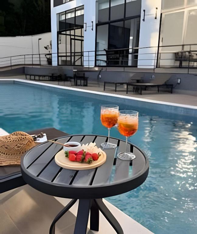Refugio Loft Camp - Vista para a Piscina - B&B Águas de Lindóia