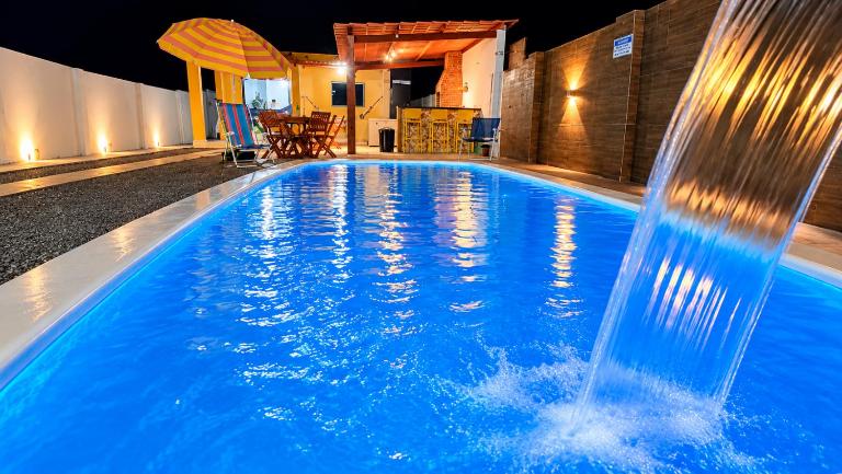 Casa com piscina, churrasqueira e aceita pets - Sonho de Manguinhos - Bed and Breakfast São José da Coroa Grande