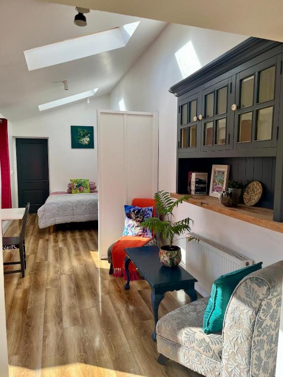 Artists Space - B&B Castlepollard