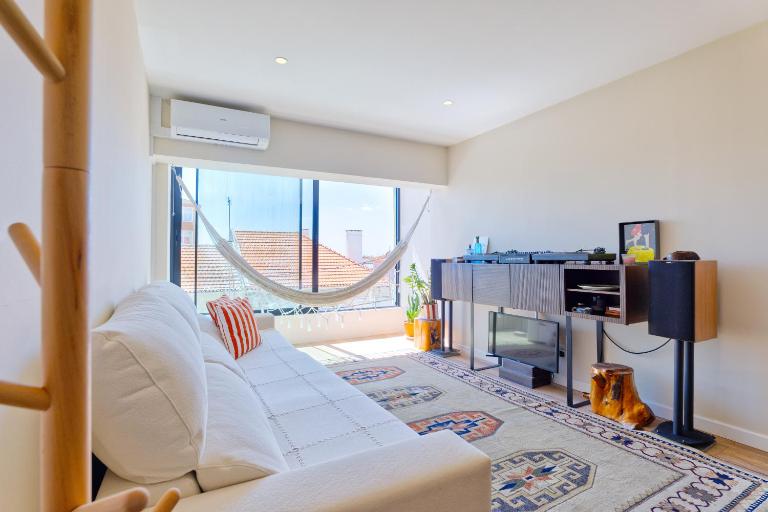SoundHouse - Bed and Breakfast Almada