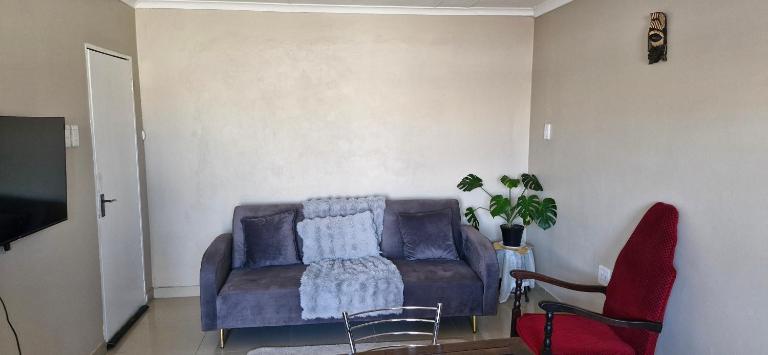 Simlily Place - Chambres d'hôtes KuGompo City