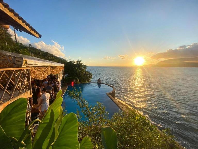 Magnífica Costeira - Bed and Breakfast Ilhabela