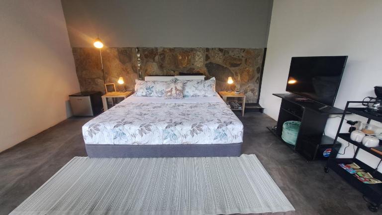 VÖRA Escapada Romántica & Cabaña Boutique en el Bosque - Chambres d'hôtes La Vega