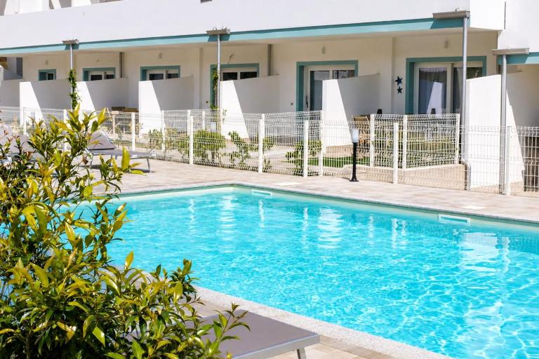 Francys Blue Corner in Sardinia with Pool - ID 1 - B&B Santa Maria Coghinas