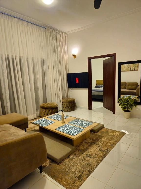 Luxury stay 2 bedroom apartment Bahria - B&B Karachi