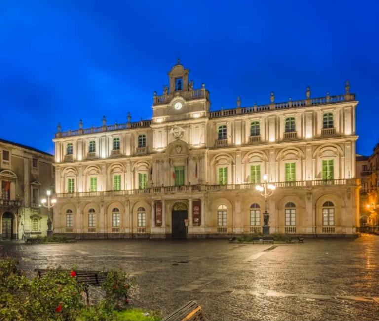 MAISON ETNEA Suite - Ferienwohnung Catania