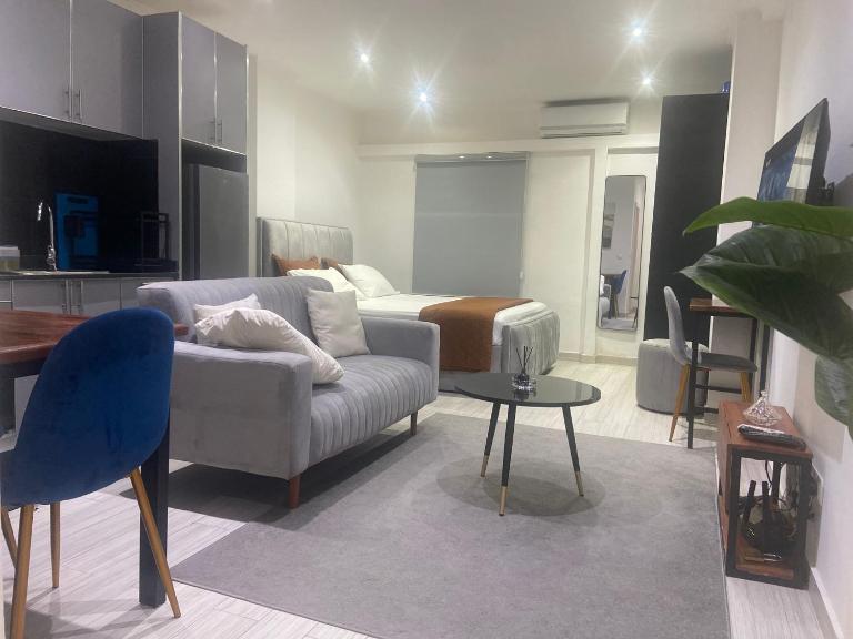 Apartamento T0 Family House - B&B Luanda
