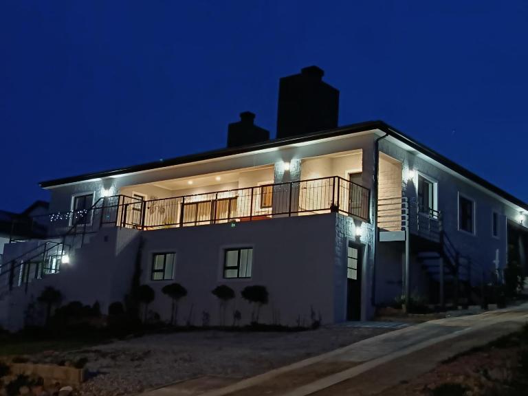 Fortress Rock - B&B Bredasdorp