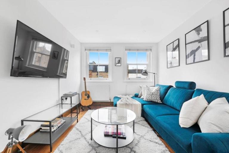Huge Hoxton Apartment- Private Roof Terrace - B&B Londra