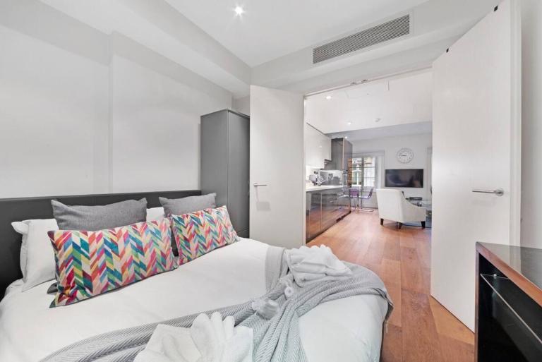 3 Bed Apartment- Mayfair - New Bond Street - Ferienwohnung London