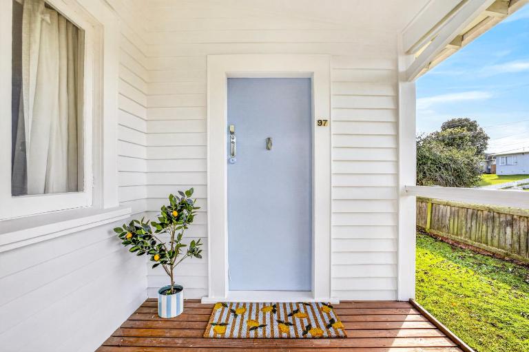 The Little Blue Cottage - B&B Whanganui
